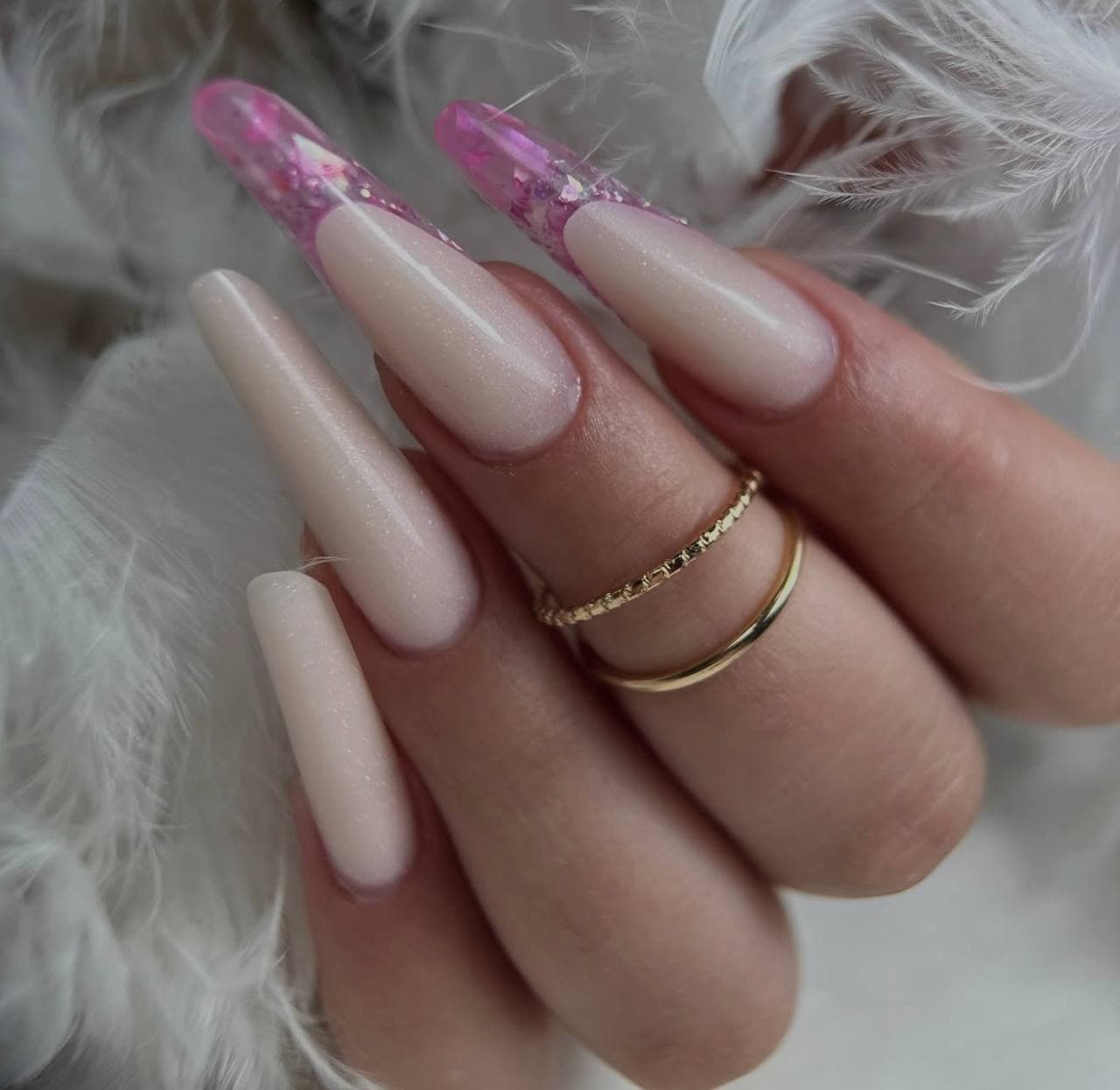 Vârf glitter roz, bază nude